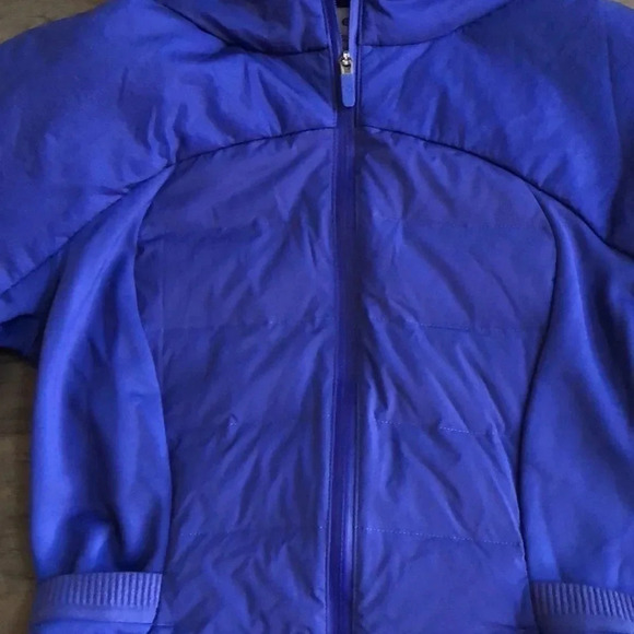 Lululemon Down For It All running jacket blue womens sz 2 New with tags - Picture 6 of 14